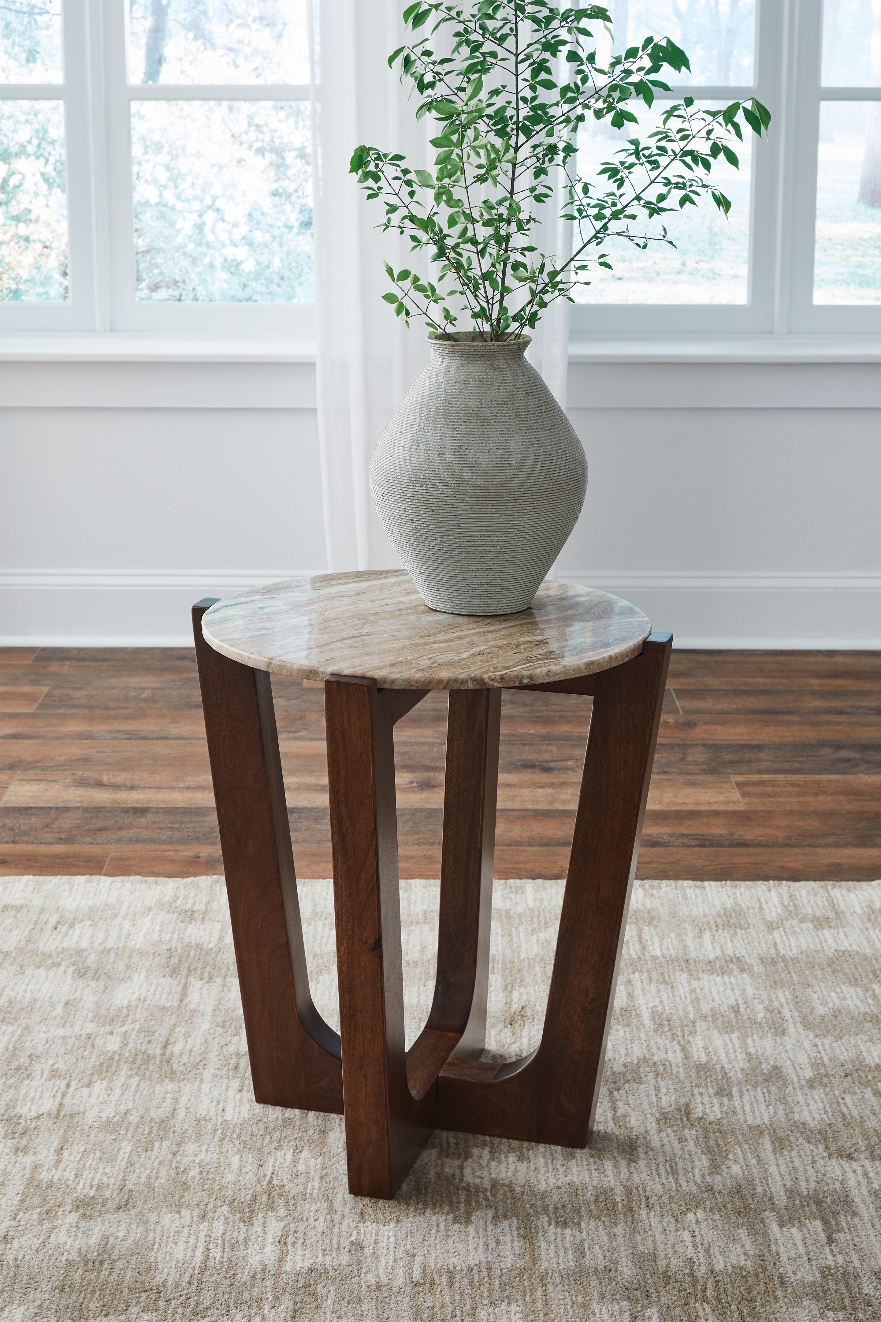 Signature Design by Ashley Living Room Tanidore End Table T667-6