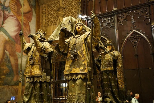 エジプト棺入りのクレオパトラ像真鍮製オブジェ銅像女性像