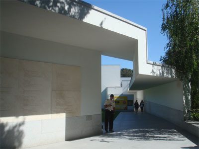 アルヴァロ・シザ(Alvaro Siza)のインタビュー記事：シザ建築の特徴は