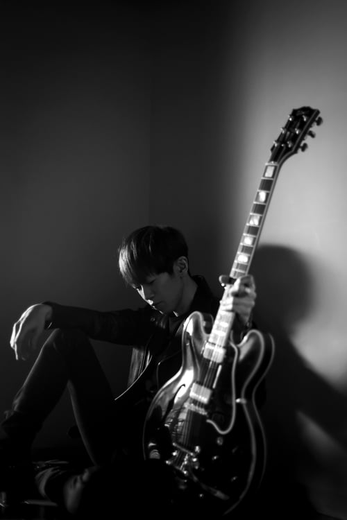 ラルクyukihiroが30年の軌跡を語るトークイベント開催、ムック本の発売