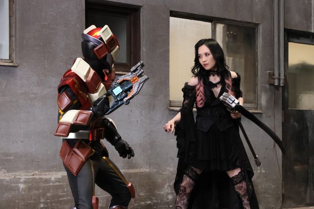 ストマック家長女・グロッタがヴァレンを追う！「仮面ライダーガヴ」第
