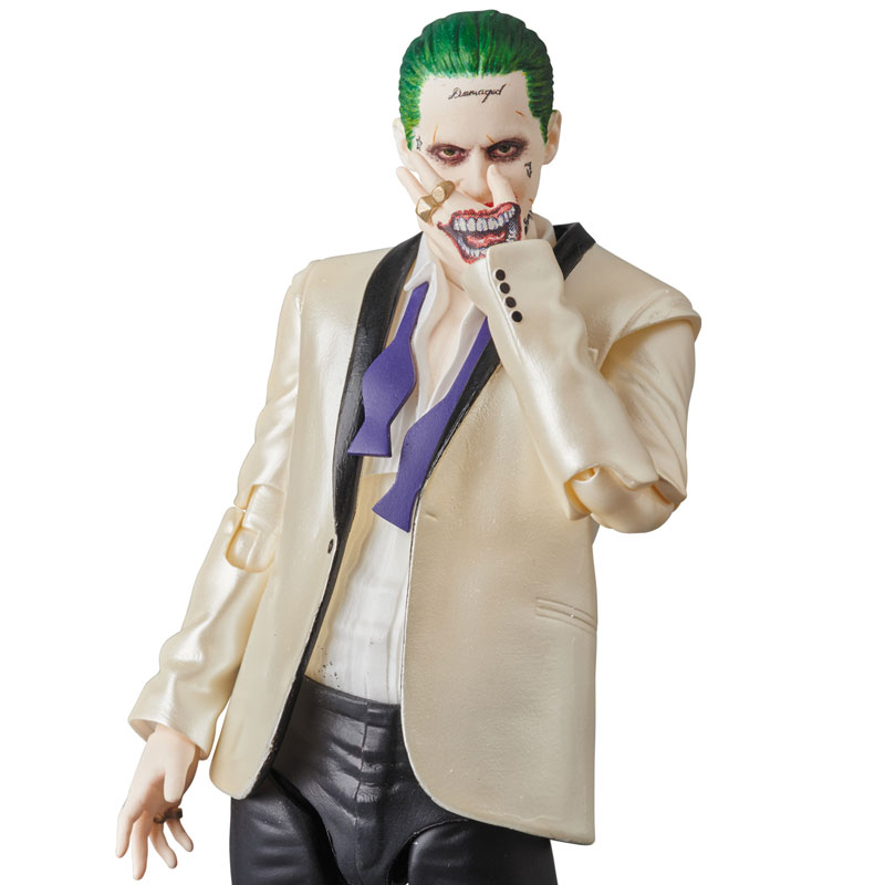 AmiAmi [Character & Hobby Shop] | MAFEX No.039 THE JOKER (SUITS