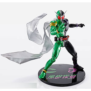 仮面ライダーW フィギュア & アクセル エンジン ウェザー USB まとめ