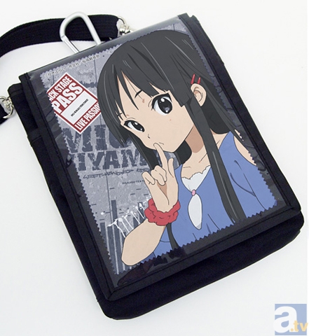 映画 けいおん! TBS 限定 秋山澪Birthday バースデー 缶バッジ