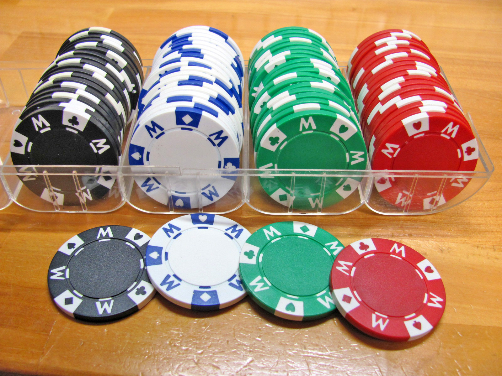 13 MGM社正規品 カジノチップ 100枚 10$ ポーカーチップ H26年 MGMポーカー