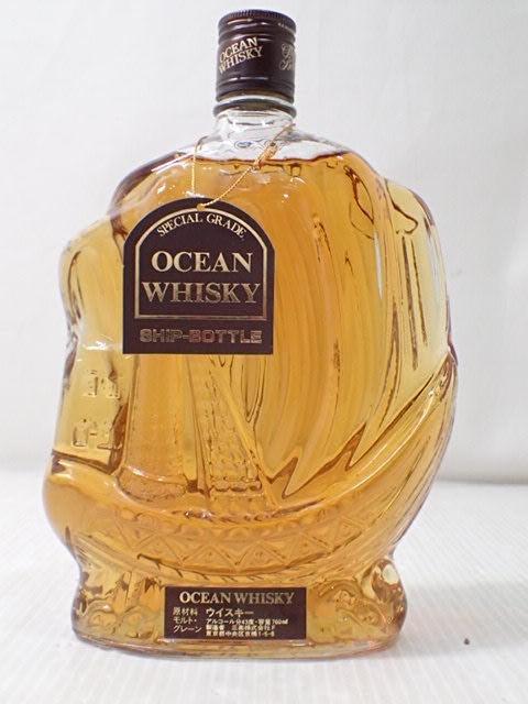 古酒。三楽デラックスオーシャン ウイスキーDELUXE OCEAN WHISKY