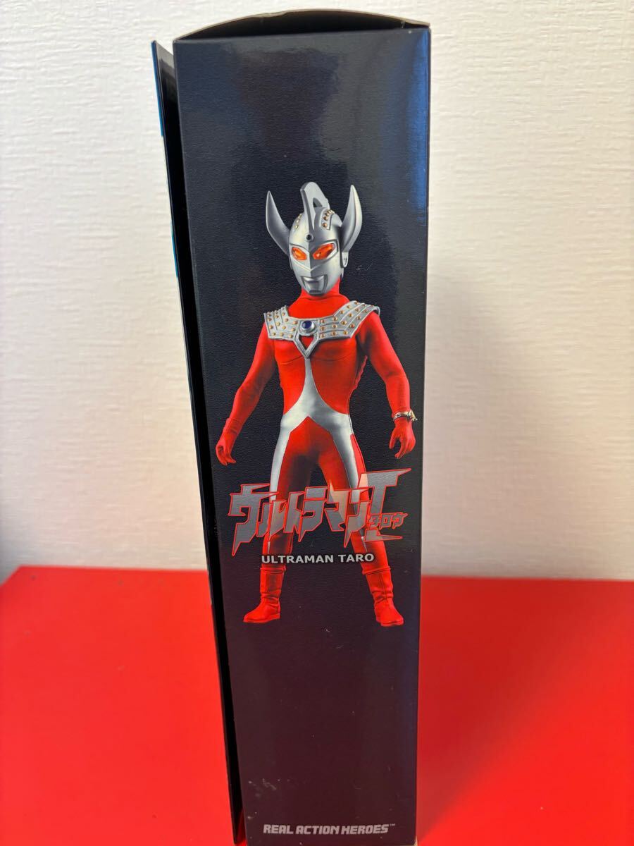 ウルトラマンタロウ スーツアクター 長沢寛氏直筆サイン入り大判