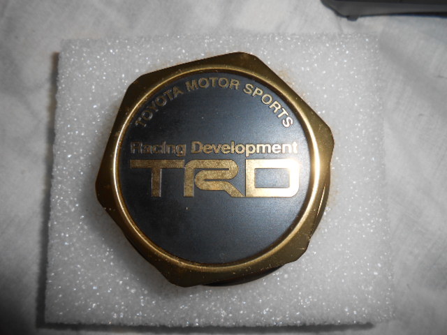 TRD オイルフィラーキャップ AE92/AE86などにいかがですか？ TRD