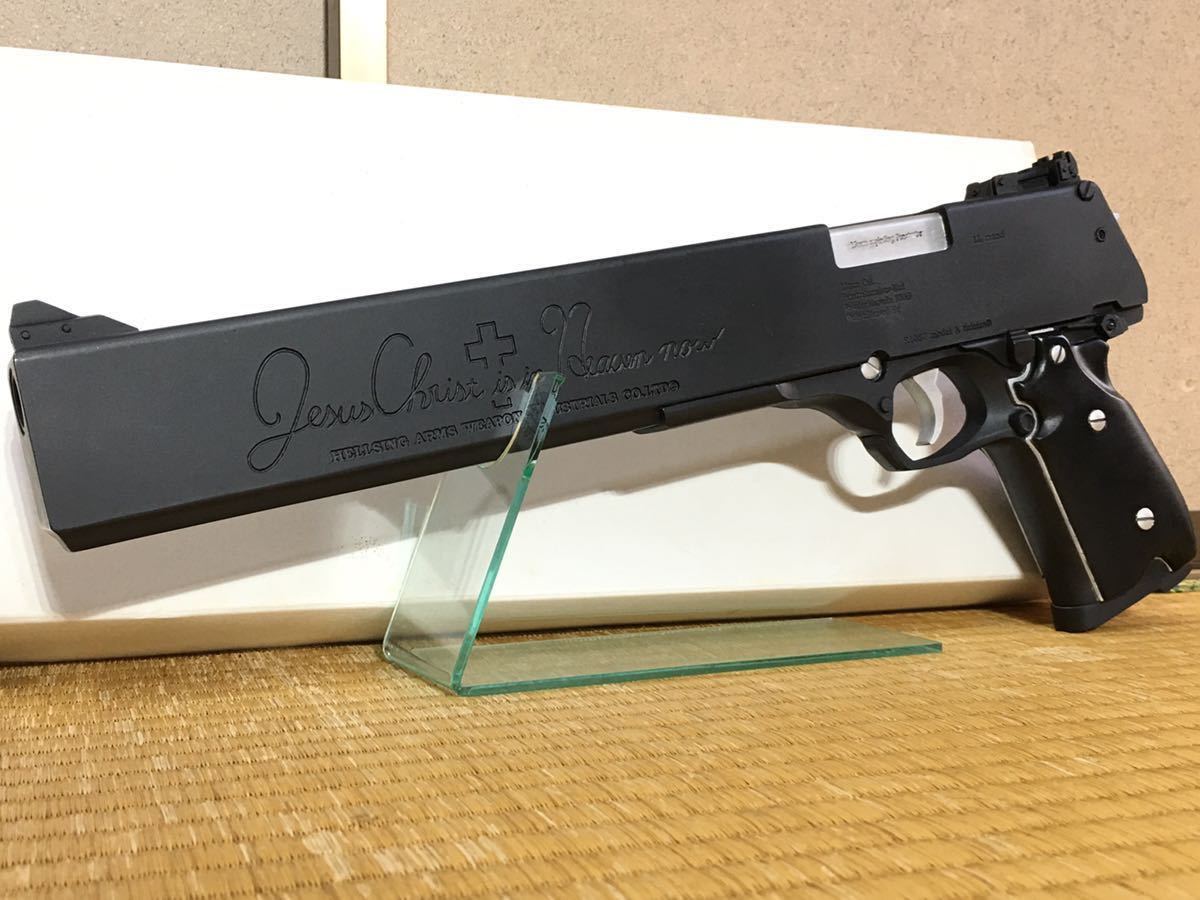 未組立.ディスプレイモデル】アーカードの銃「ジャッカル」対化物戦闘