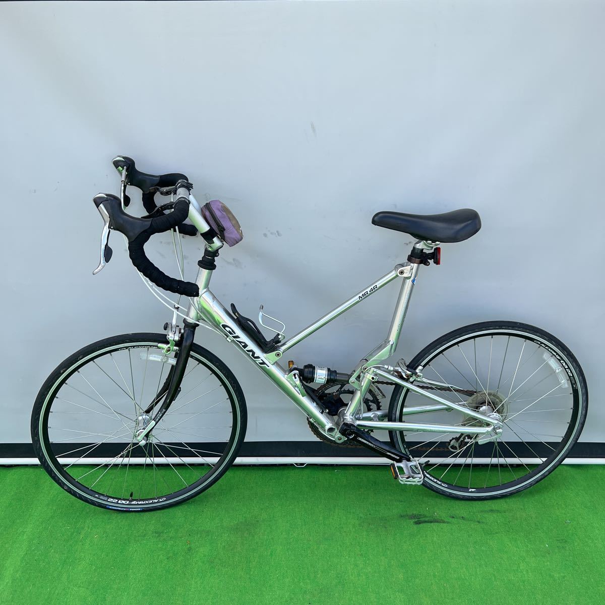 ミニベロ giant mr4 シルバー