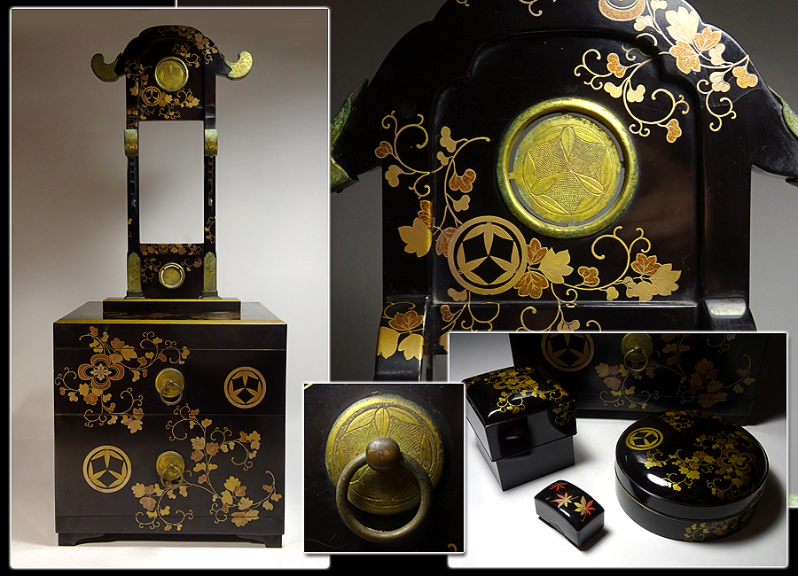 黒地金蒔絵家紋重箱（江戸～明治時代頃の婚礼調度品か？）