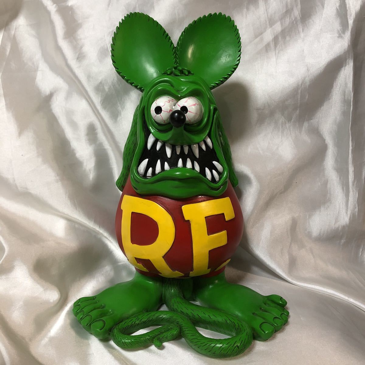 未開封品ラットフィンクビックバンク希少メタリックグリーン64センチ