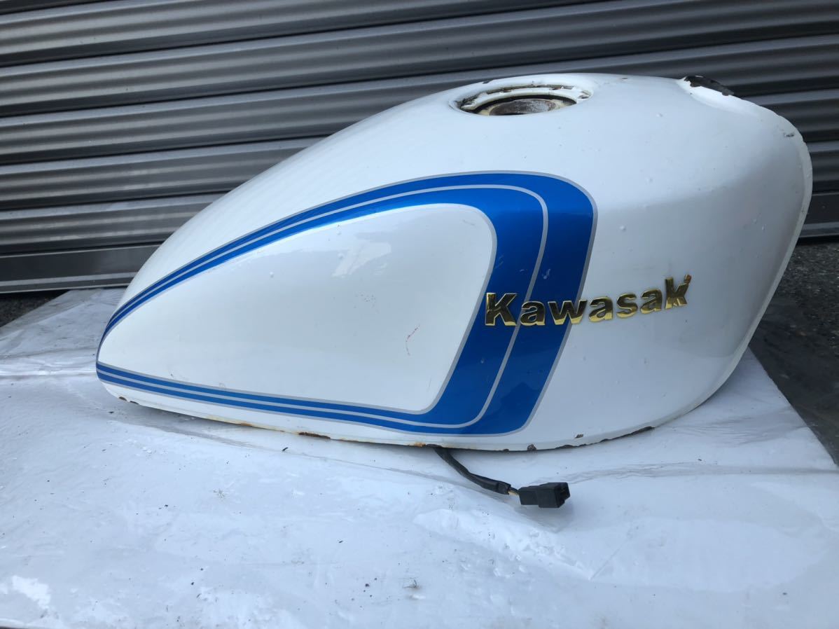 ゼファー ゼファーχ ゼファー750 タンクキャップZRX400 バリオス 純正