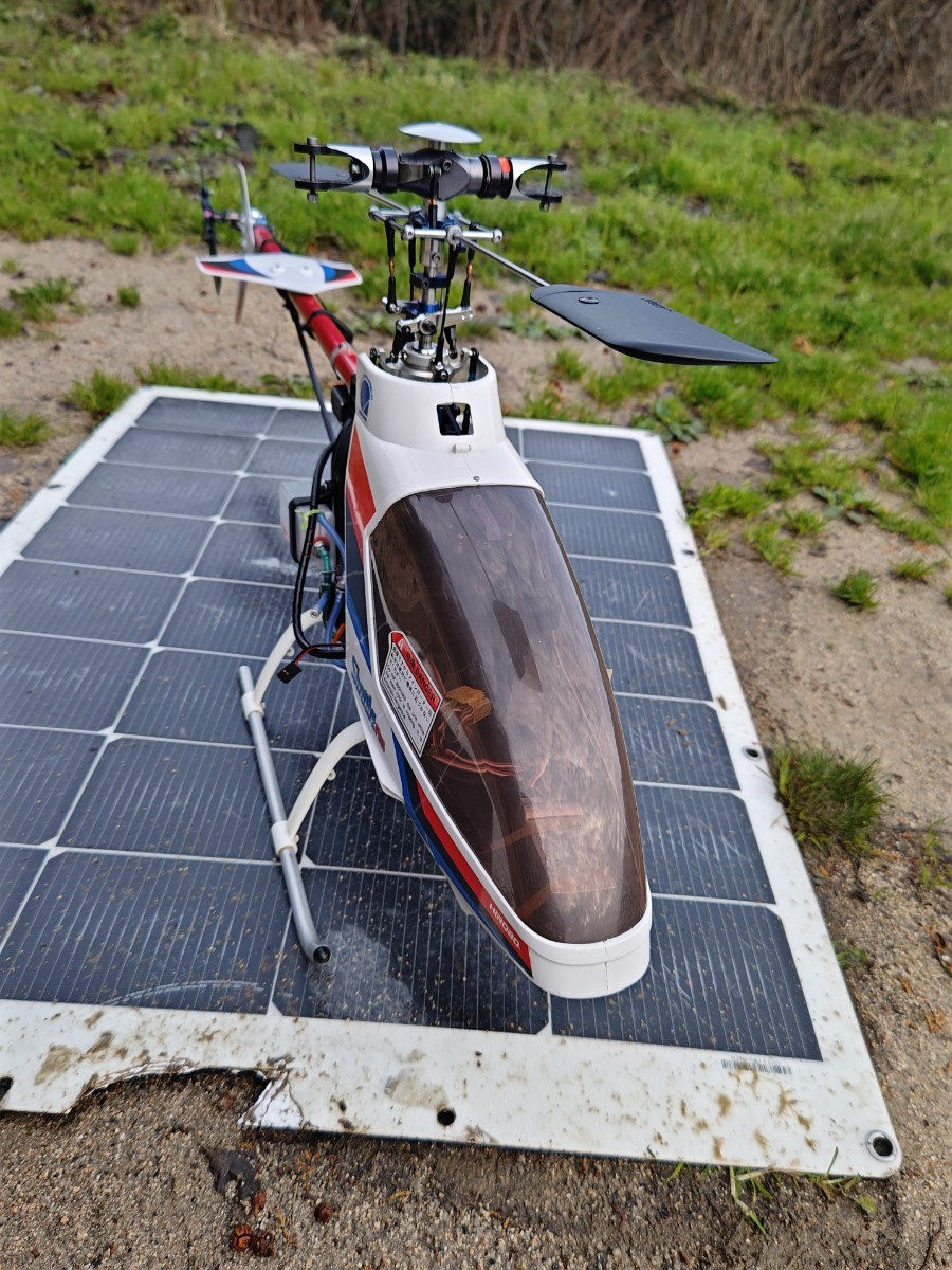 ラジコンヘリコプターのみジャンク ジャンク品 RCヘリ GOBLIN ニトロ