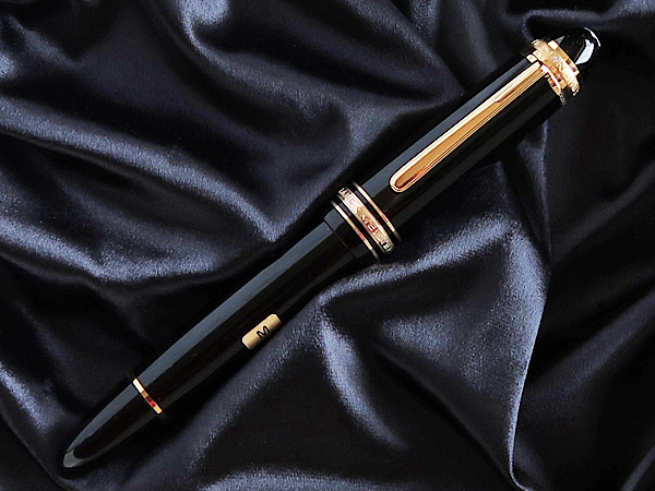 1999年 MONTBLANC マイスターシュテック 75周年記念 万年筆