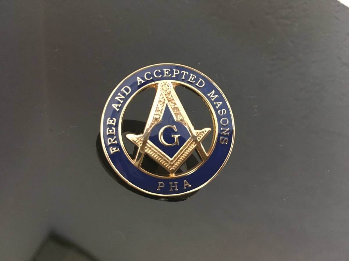 秘密結社の激レアピンバッチ