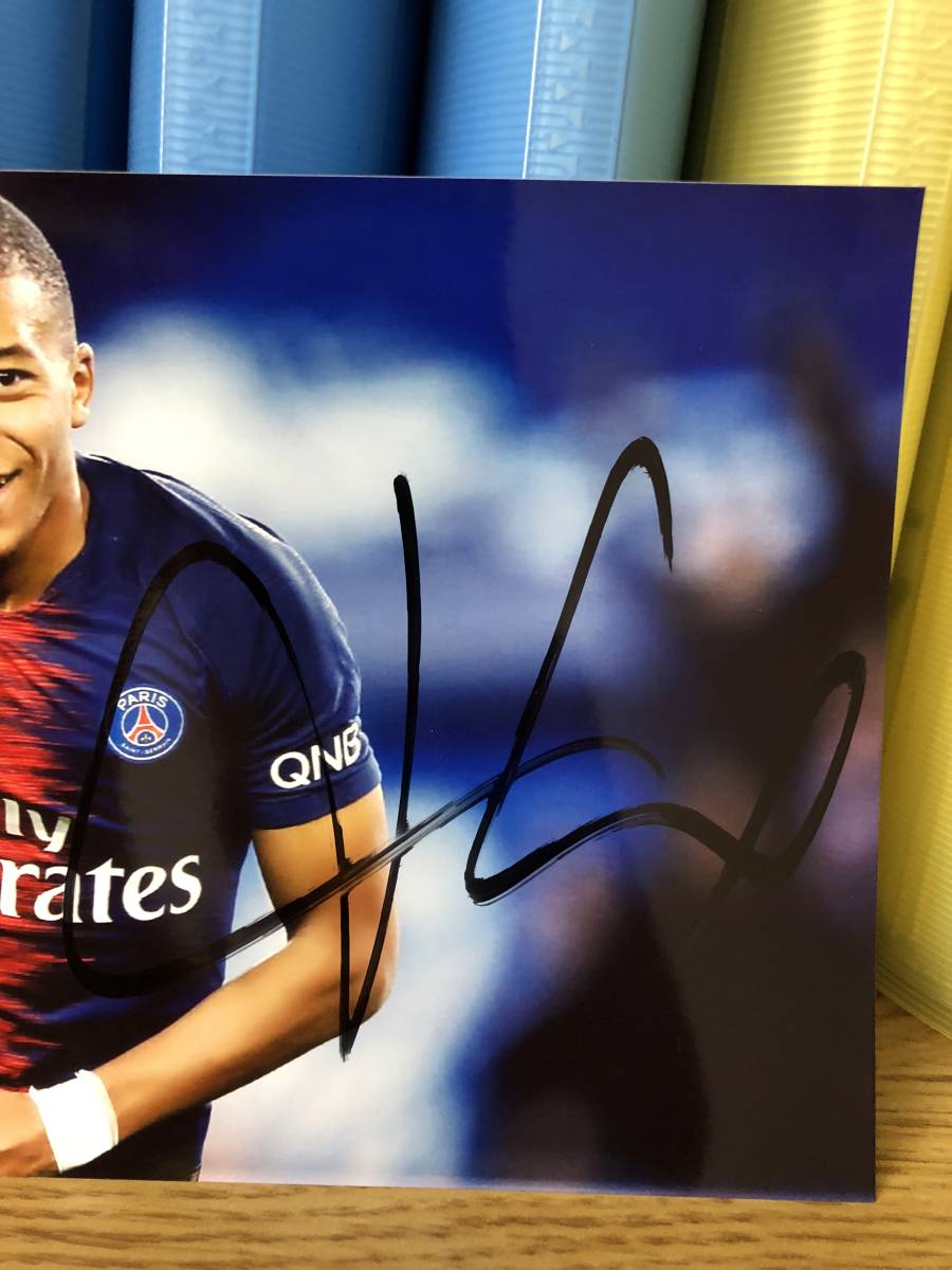 直筆サイン入り写真 エディンソン・カバーニ パリ・サンジェルマンFC