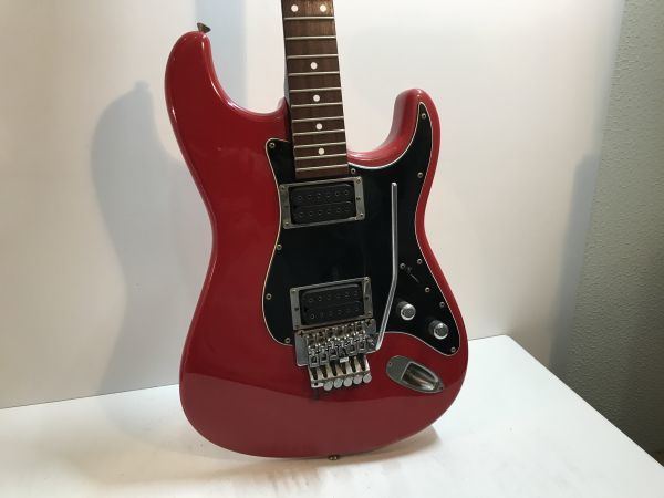 美品 Riverhead リバーヘッド ストラト ST-1R SWH レア 【公式通販】