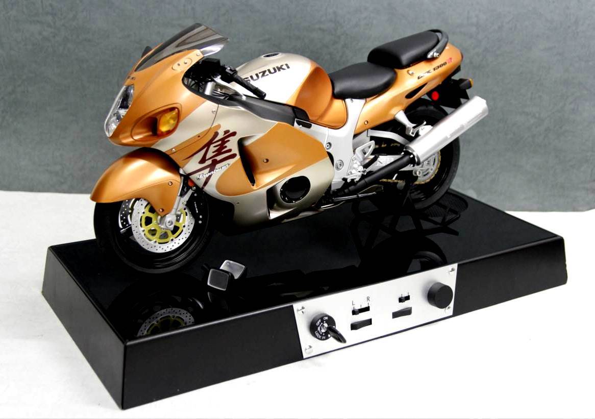 ディアゴスティーニ GSX1300R 隼 セット ディアゴスティーニ GSX1300R