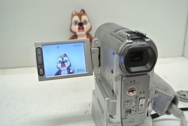 ☆SONY miniDVビデオカメラDCR-TRV8 動作品 返品可☆
