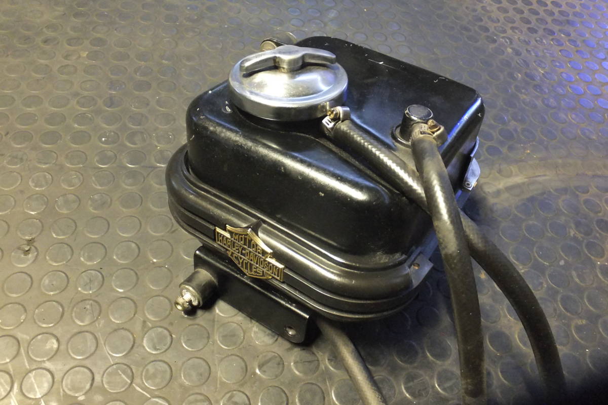 ハーレー ハーレー ショベル タンク FLH 純正 ショベルヘッド FLH純正