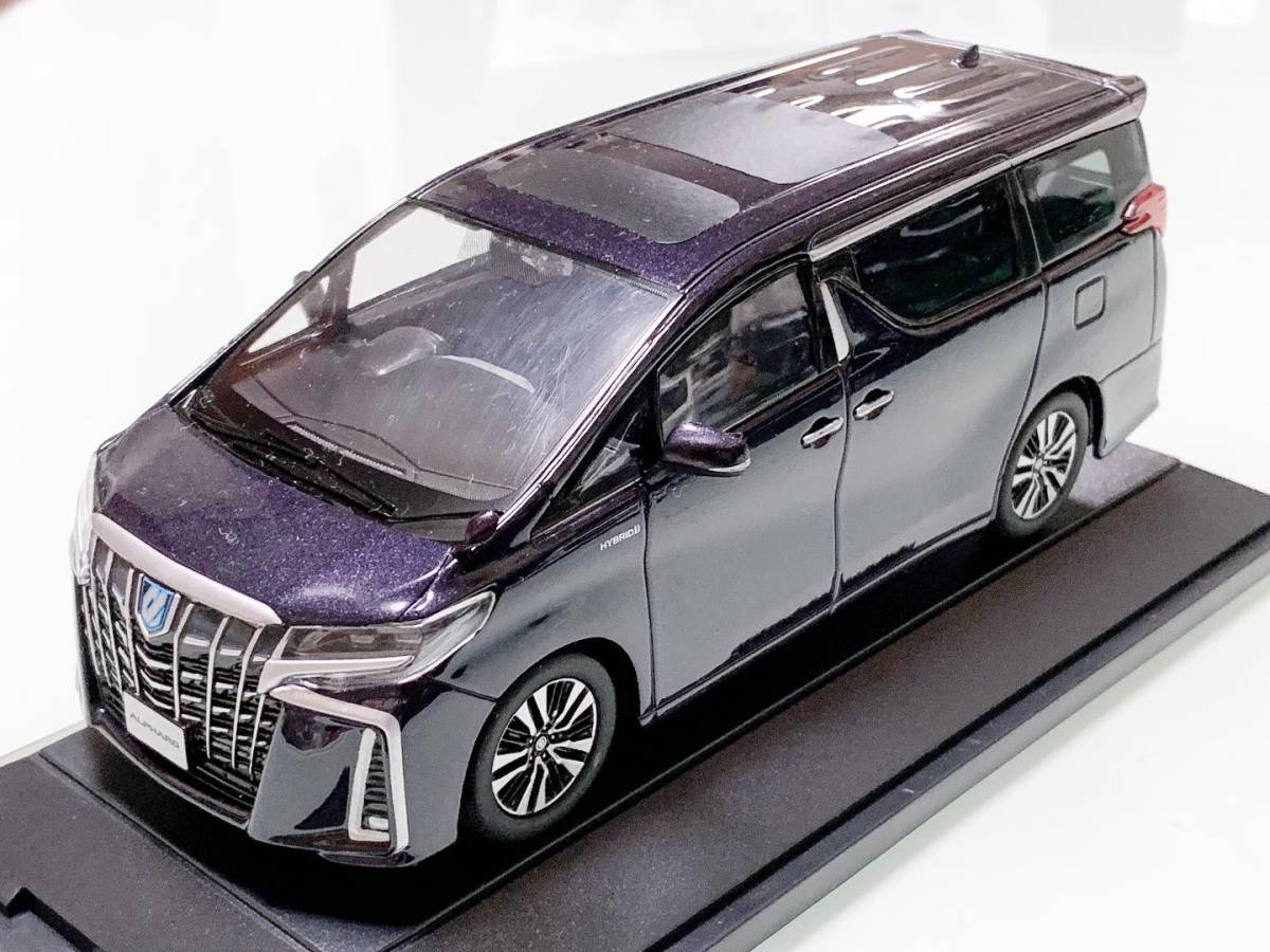 トヨタ アルファード 20系 カラーサンプル ミニカー 1/30 新型