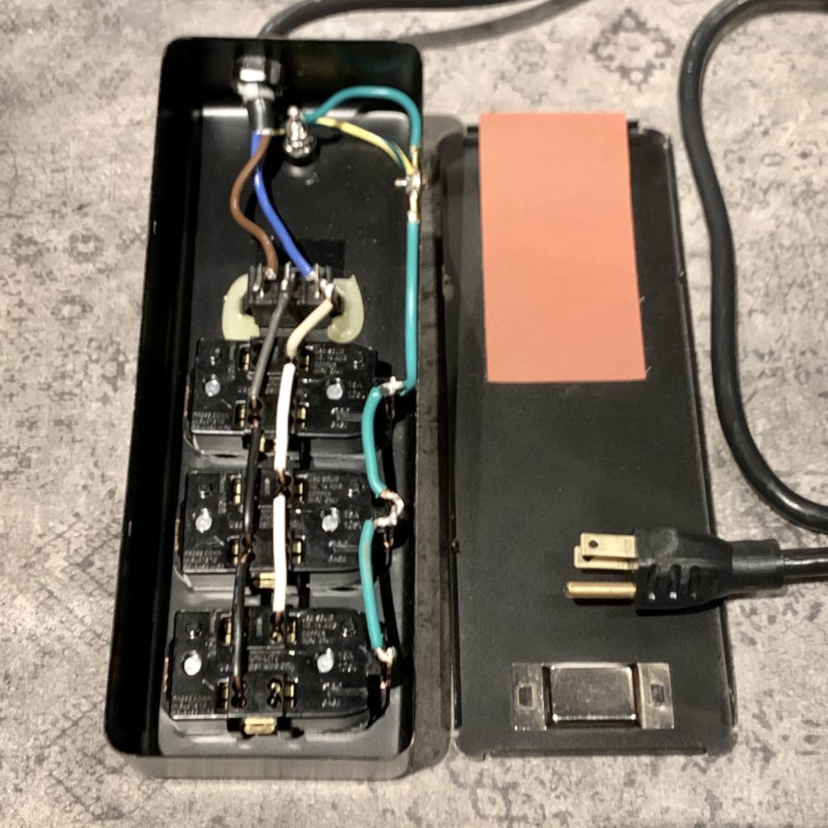 FURMAN SS-6B 電源タップ FURMAN ファーマン パワー・ディストリビュー