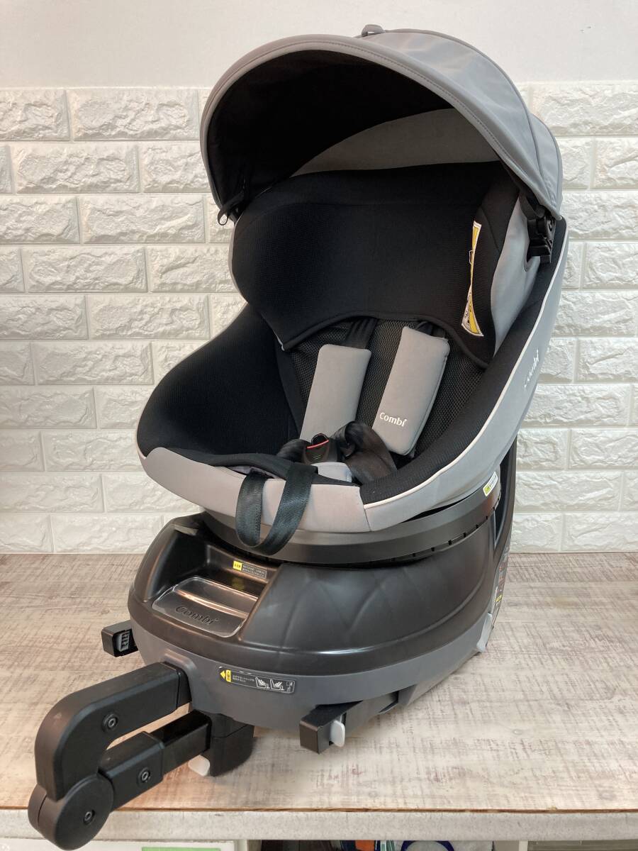美品 コンビ クルムーヴスマート クリアランス ISOFIX エッグショック