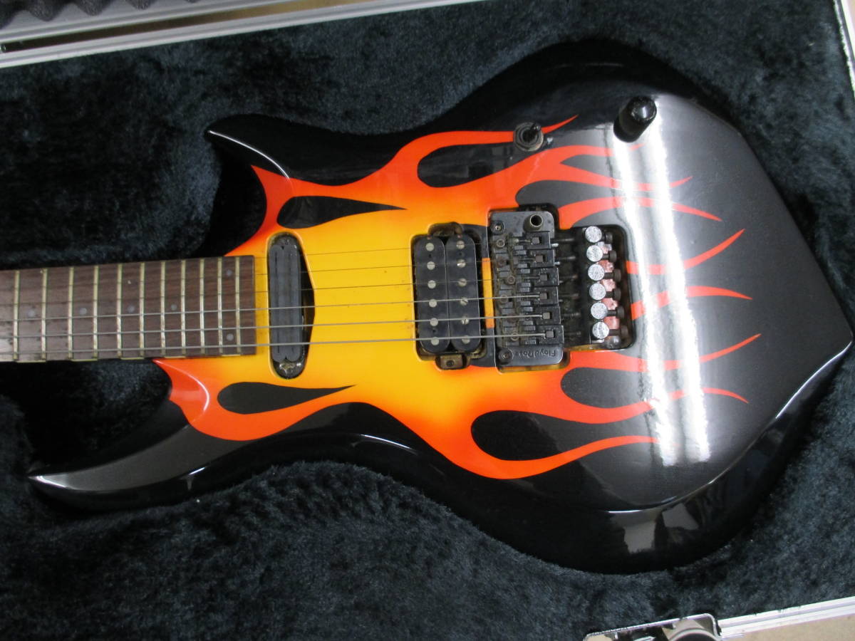 エレキギター Edwards Pierrot Aiji? ケース付 エレキギター Edwards