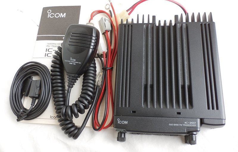 受信機 ICOM IC-207 ICOM IC-207 Dual Band Mobile Transceiver 144