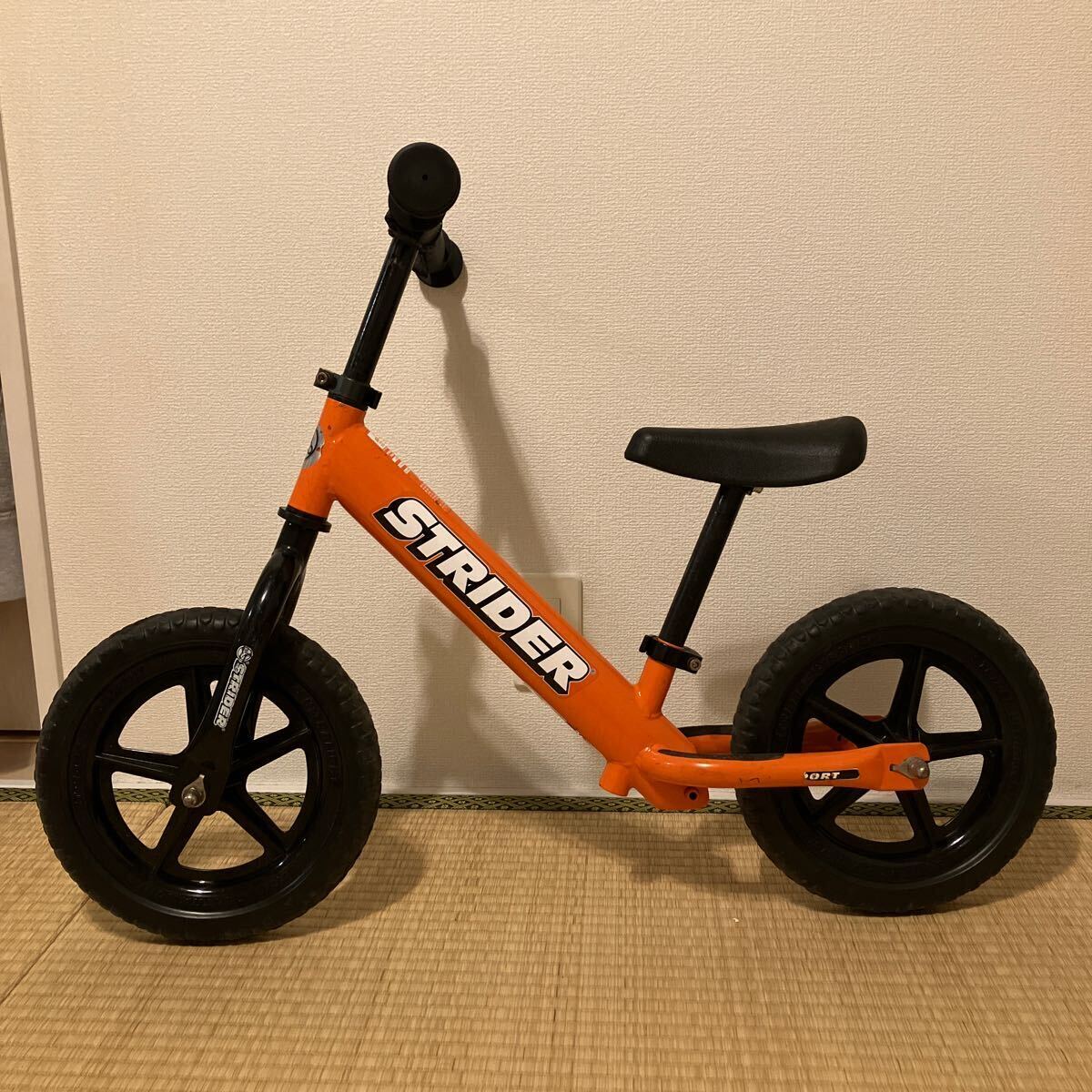 STRIDER スポーツ 12インチ 2024年製 ORANGE/BLACK ストライダー