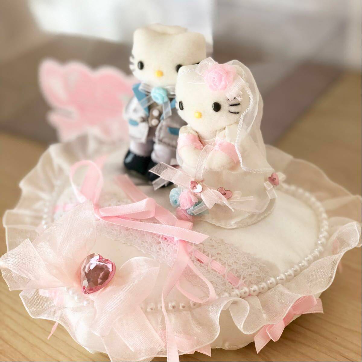 ハローキティ リングピロー 超レア物＞ ハローキティ＆ダニエル リング