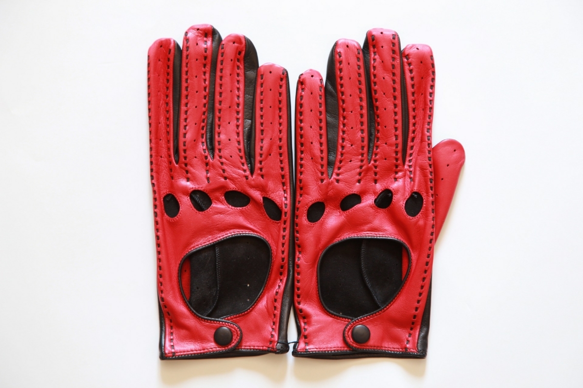 メローラ ディア濃赤メッシュドライビンググローブ フェラーリ別注元