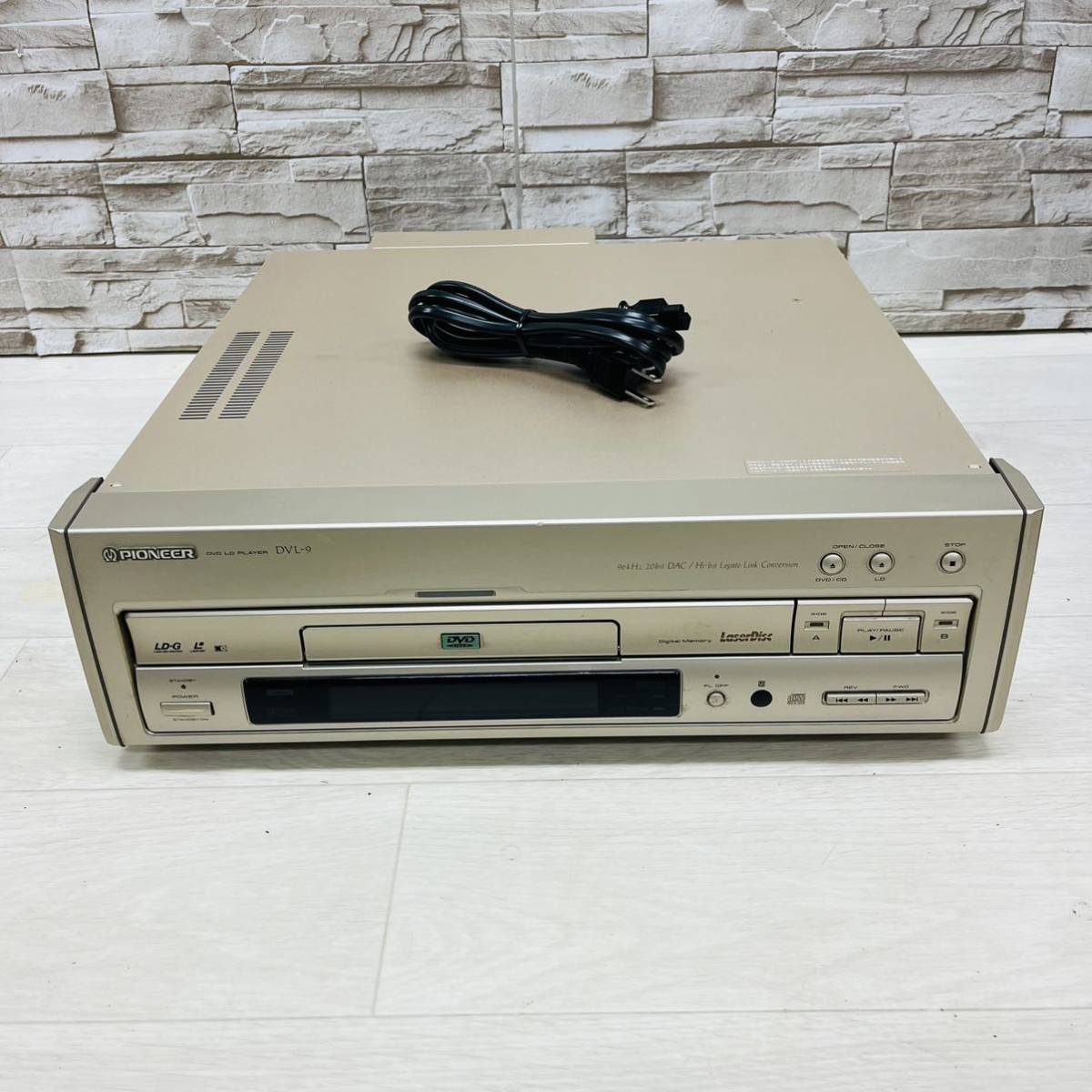 パイオニア DVD LDプレーヤー DVL-9 レーザーディスクプレイヤー
