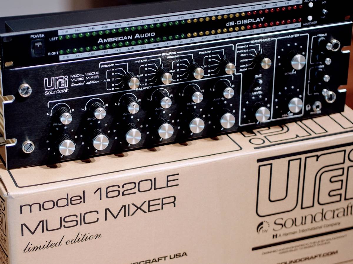 オリジナルUrei1620 DJミキサー
