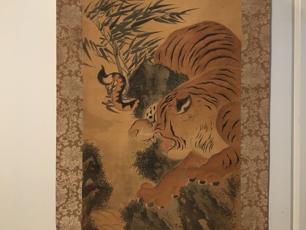 真作/佐伯岸駒/猛虎図/布袋屋掛軸HH-519