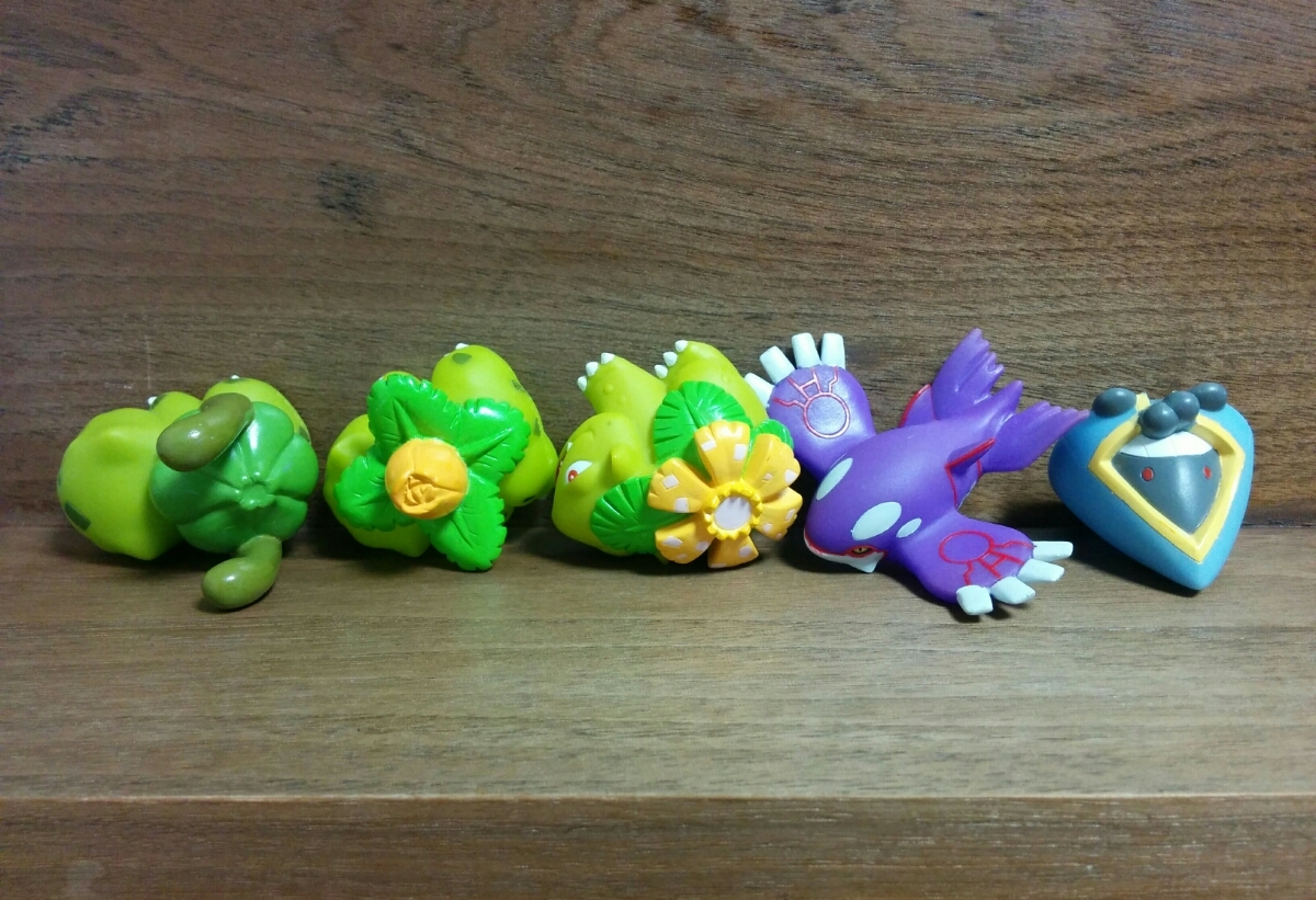 色違い！フシギダネフシギソウフシギバナ指人形ポケモンキッズ