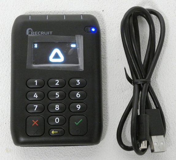 エアペイ カードリーダー（充電器付） Air pay エアペイカードリーダー