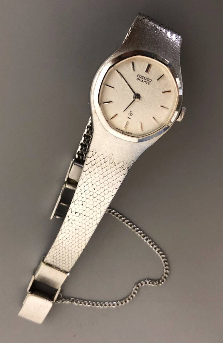 ヴィンテージがお好きな方】SEIKO POP ST. STEEL BACK