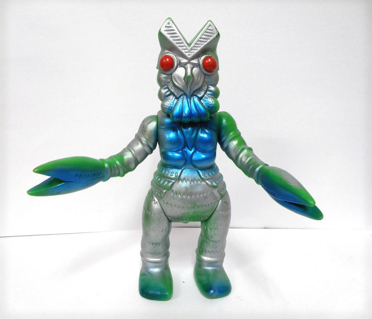 Yahoo!オークション - 当時物 マルサン バルタン星人 ブルマァク ウル