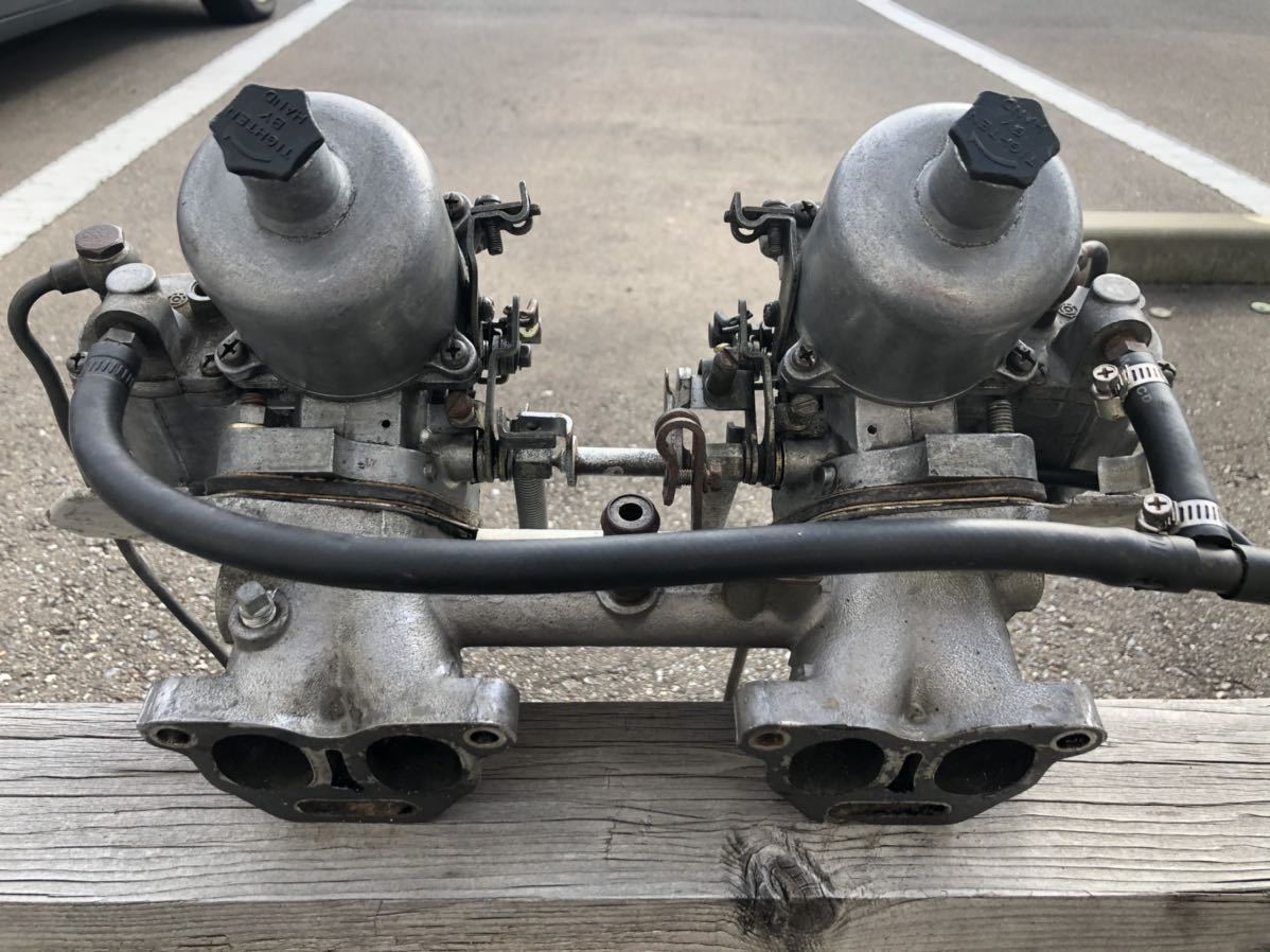 A型サニーサニトラ SUキャブ ツイン ファンネル使用、純正エア