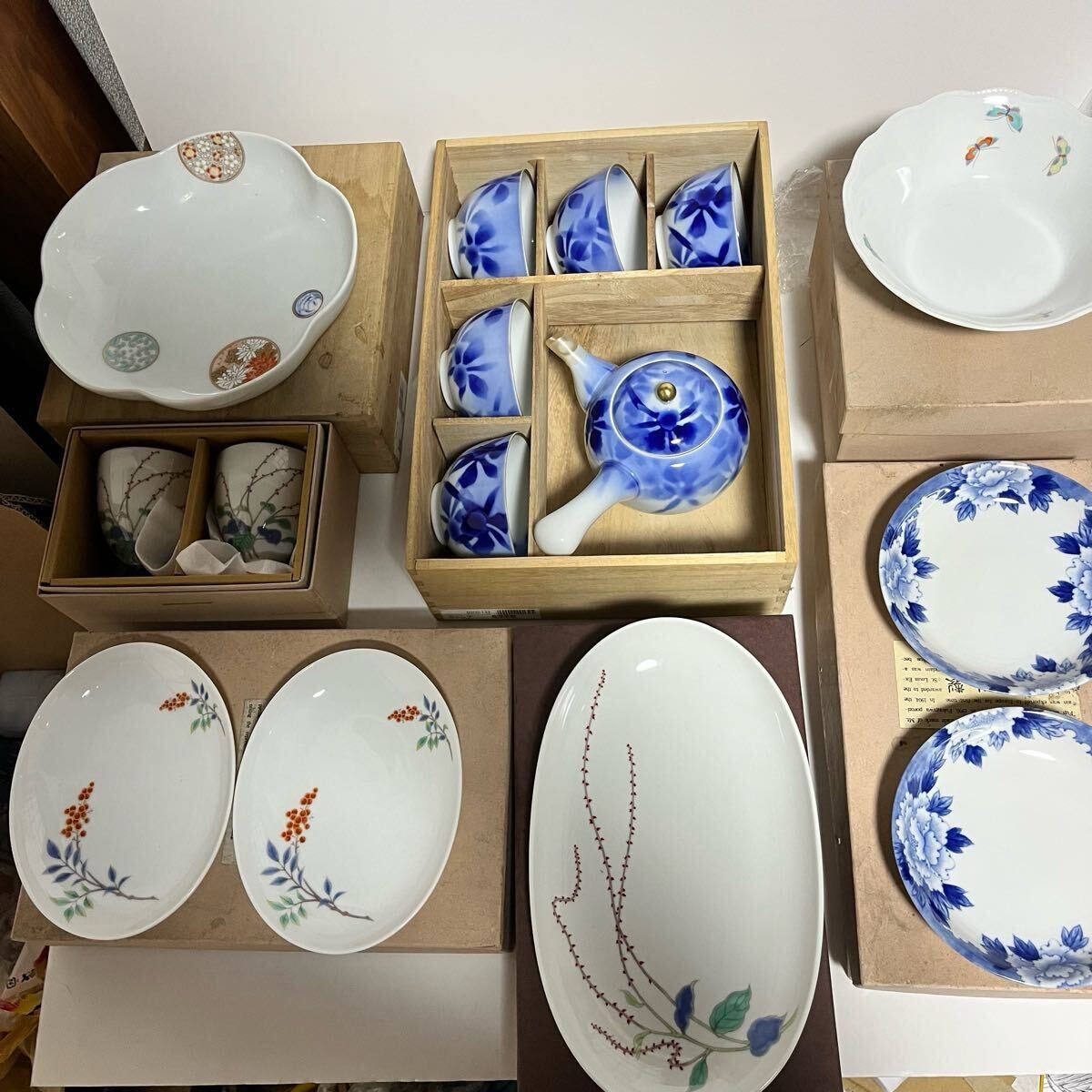 深川製磁＊未使用＊＊ 1974 深川製磁 菊 鳥 蓋物 未