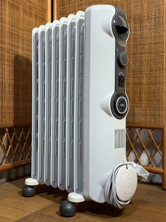 DeLonghi HJ0812 オイルヒーター デロンギ デロンギオイルヒーター HJ0812