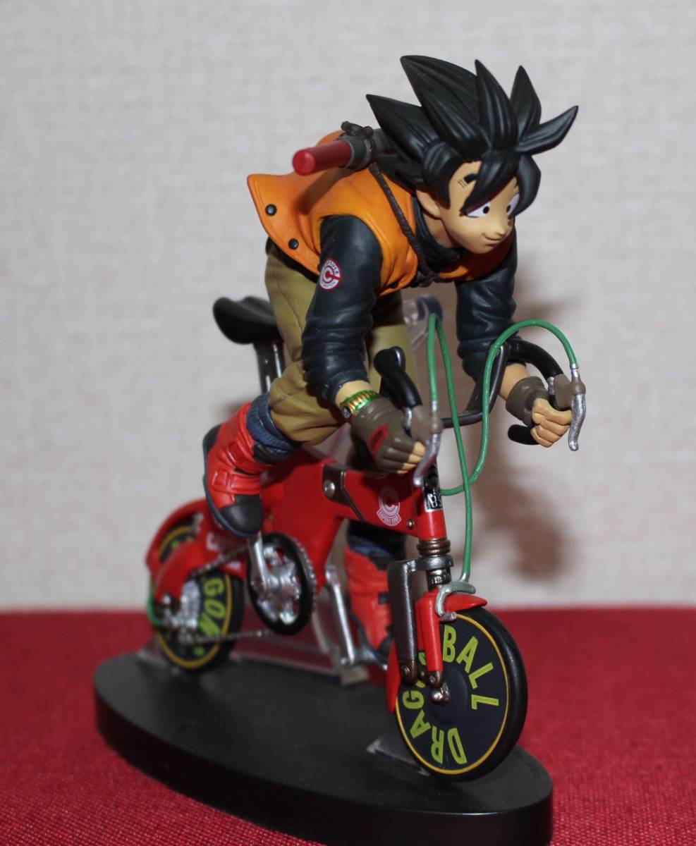 鳥山明フィギュア。バイク