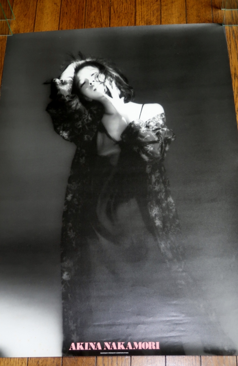 中森明菜さん ポスター〈55〉CRIMSON（横型） 特典ポスター 0531る3C