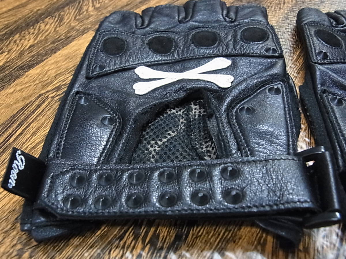 hyde着 スタッズレザーグローブ