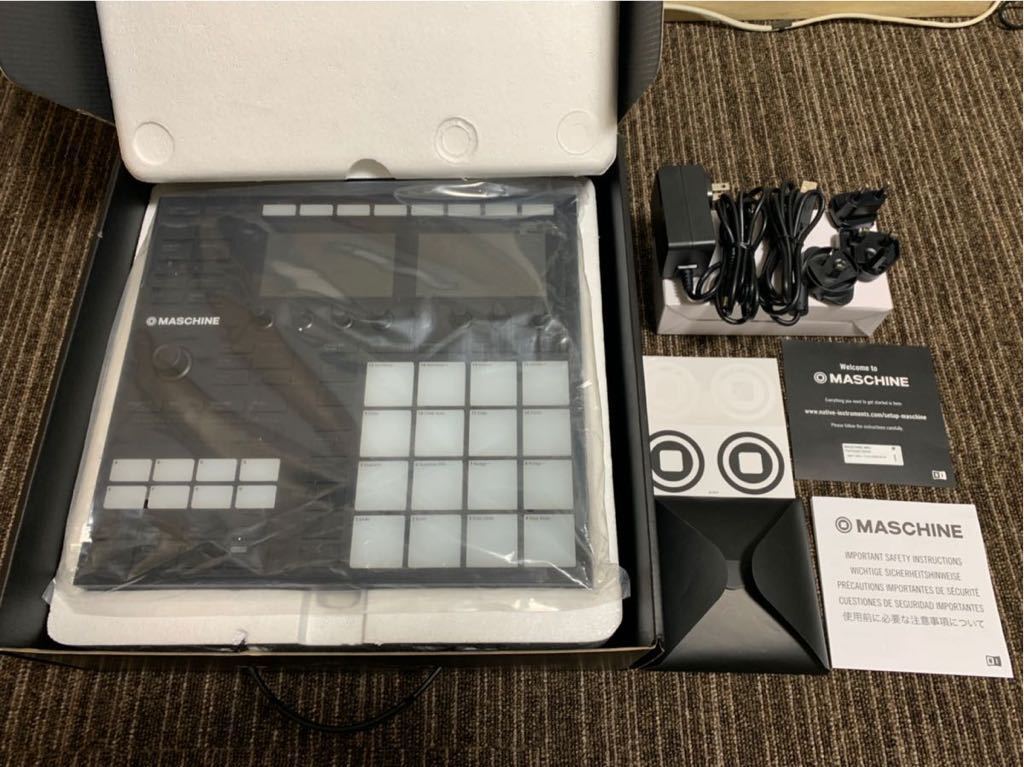 MASCHINE MK3 （箱・付属品・トランスファーID）