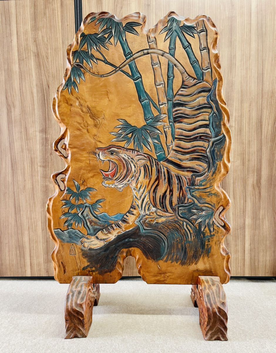 木製彫刻 虎 鷹アンティーク 天然木 置物 縁起物 一枚板 虎 木彫り