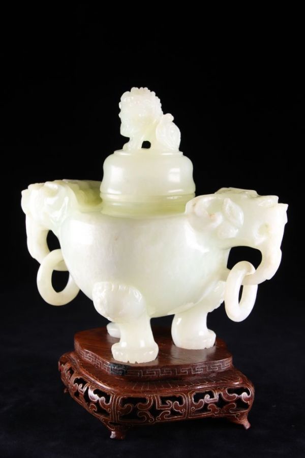 中国 玉石白玉彫刻 神獣 根付 紙鎮 置物 C 7706E 中国 玉石白玉彫刻 神