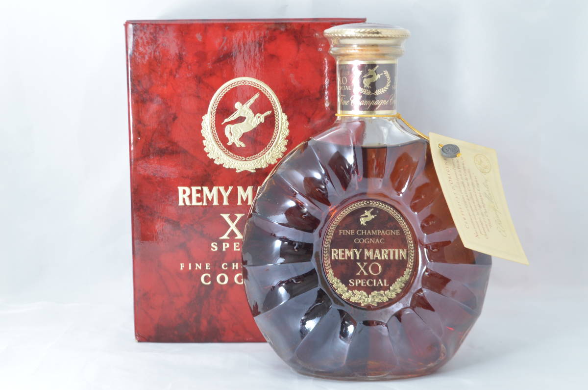 未開栓 REMY MARTIN XO SPECIAL コニャック 700ml 未開栓）REMY MARTIN